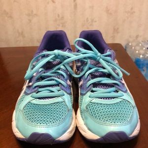 Asics Shoes - ASICS tennis shoes size 8 Asics Shoes - ASICS tennis shoes size 8